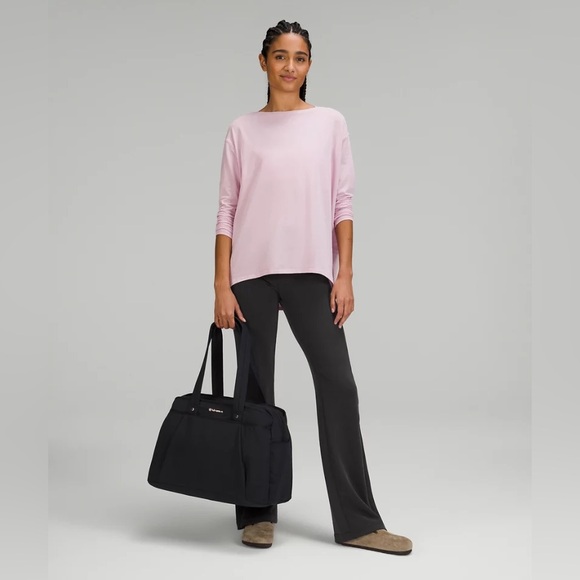 Lululemon Throwback Triple-Zip Duffle Bag 25L - Picture 6 of 12